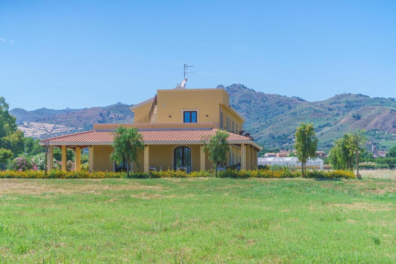 Minissale Farmhouse 卡拉塔比亚诺 外观 照片